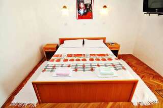 Апартаменты Apartments Marinovic Будва Номер-студио с видом на море-9